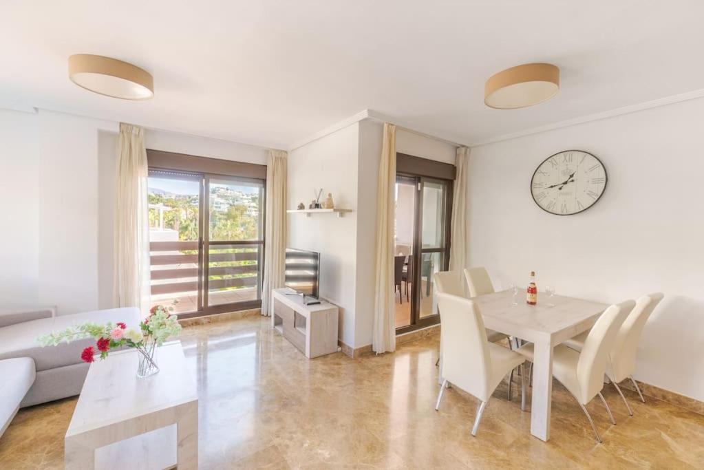 אסטפונה Amazing Family Apartment מראה חיצוני תמונה